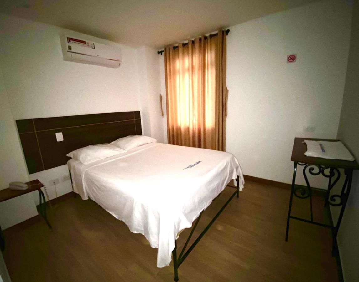 Hotel Tourmalet Cali Esterno foto